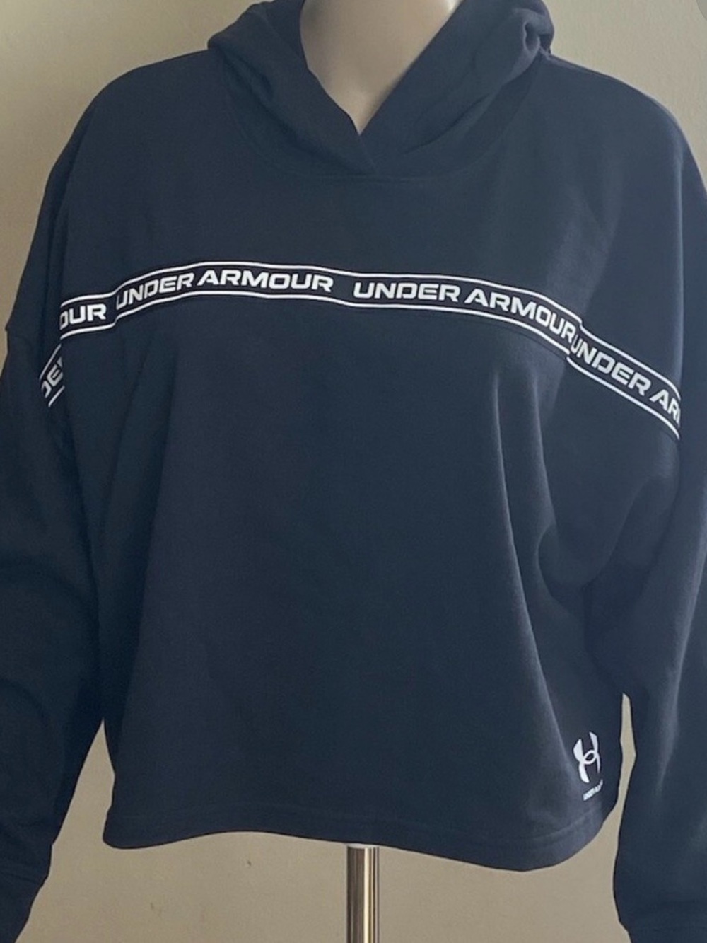 Under Armor Cropped Black Hoodie S
